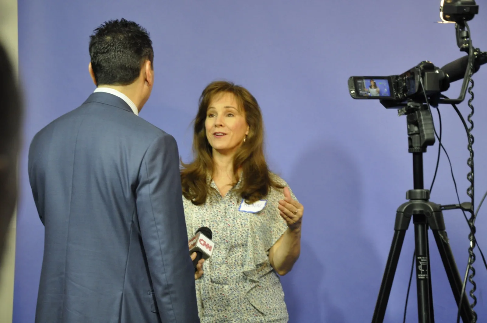 Jess Todtfeld conducting an on-camera interview rehearsal during executive media training